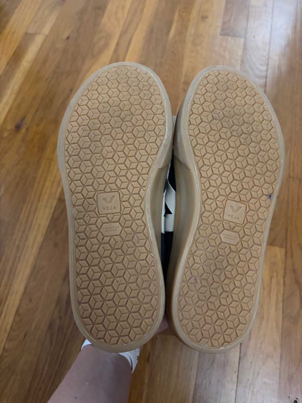 Veja Campo Bold Suede Sneakers - Picture 4 of 5